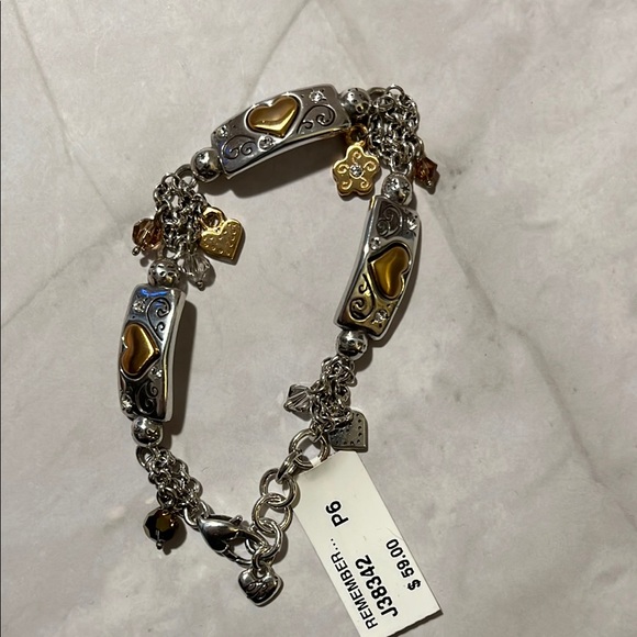 💥NWT💥 Brighton Silver & Gold Heart Bracelet with pouch! 🩷 - Picture 5 of 8